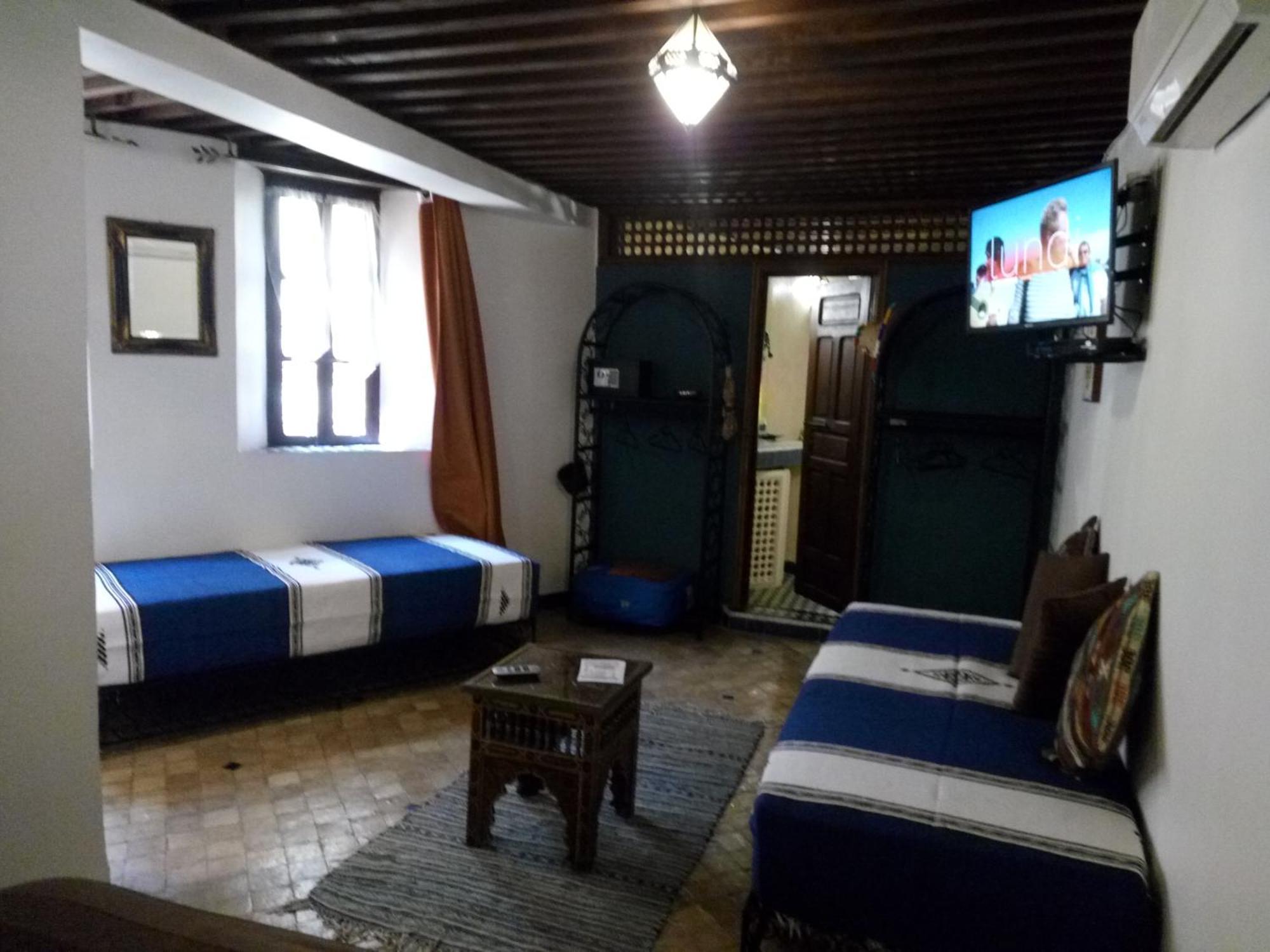 Riad Letchina Fes Bilik gambar