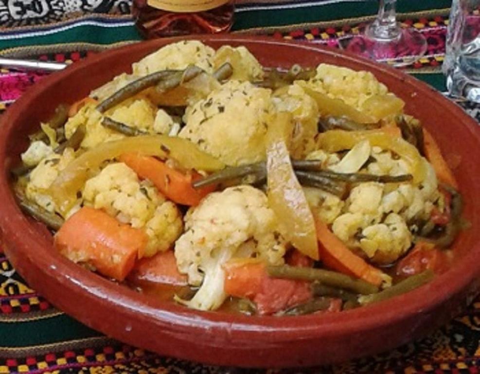 Riad Letchina Fes Luaran gambar