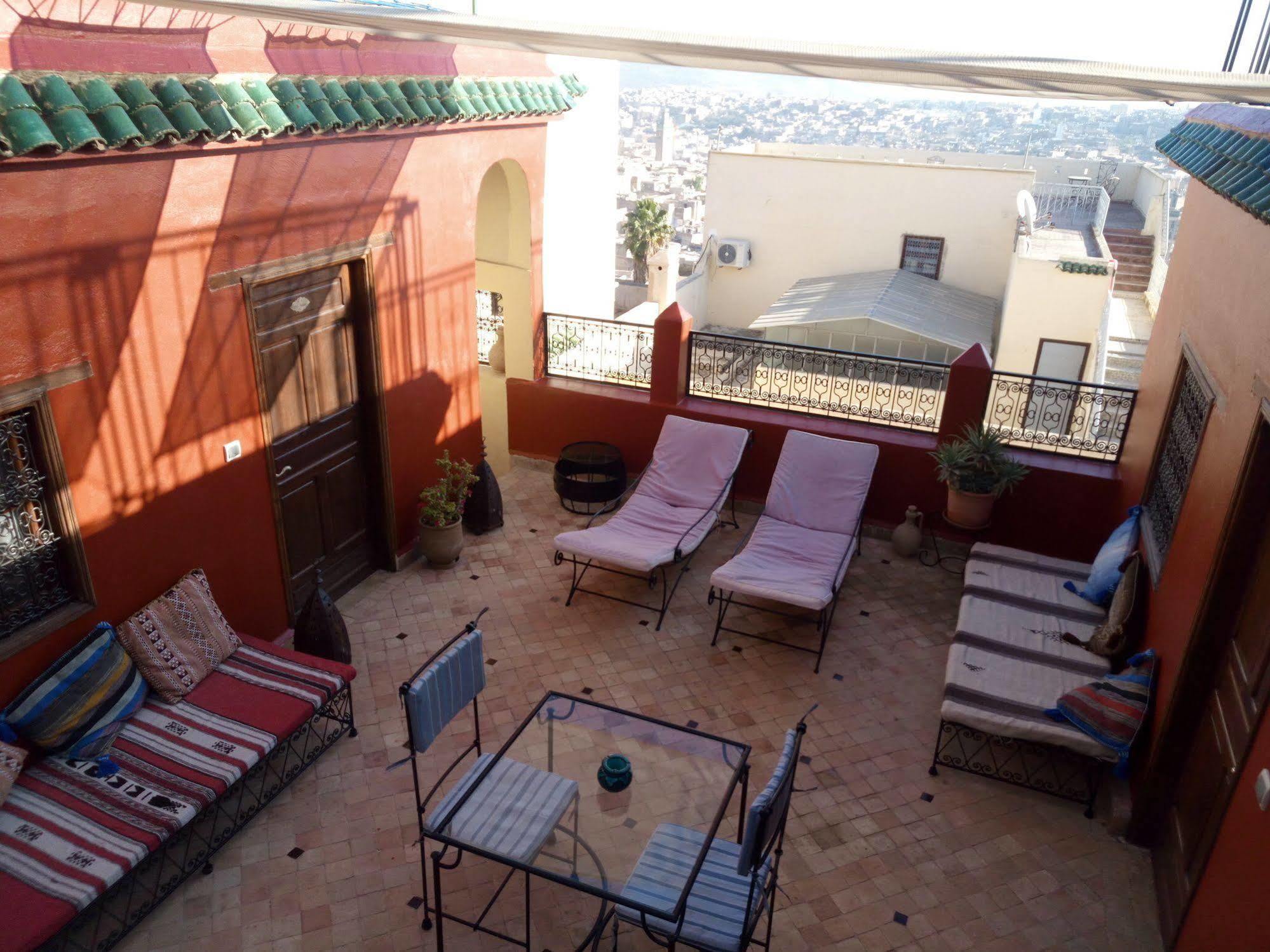 Riad Letchina Fes Luaran gambar