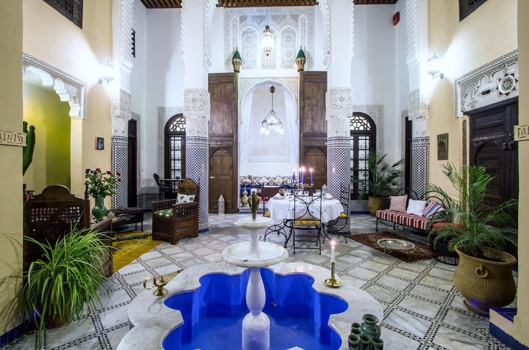 Riad Letchina Fes Luaran gambar