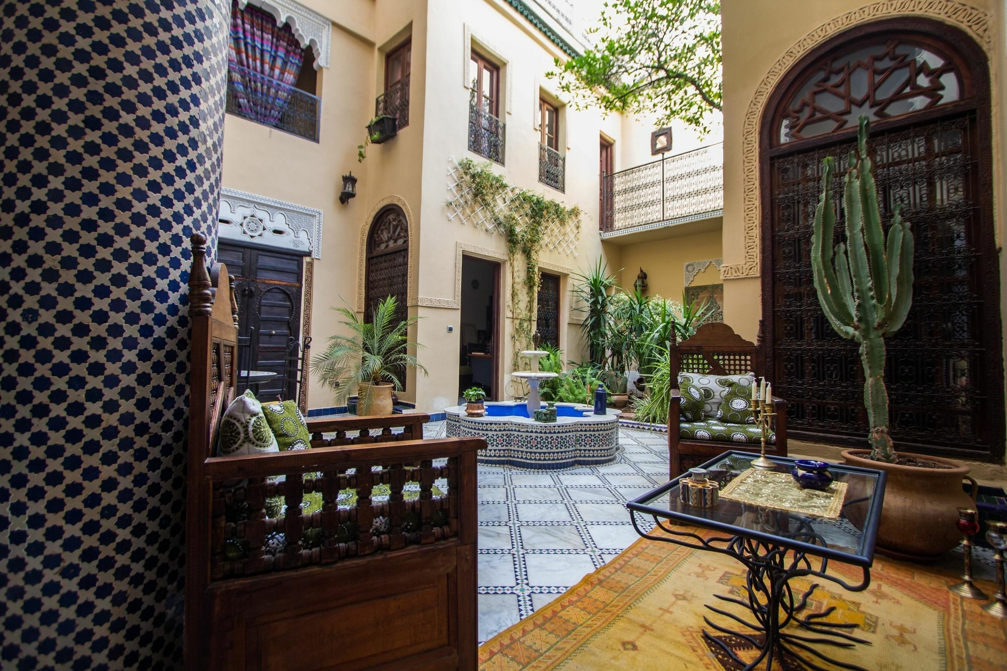 Riad Letchina Fes Luaran gambar